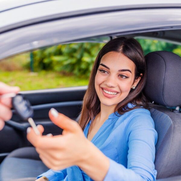 Zakup samochodu od osoby prywatnej za gotówkę – porady.