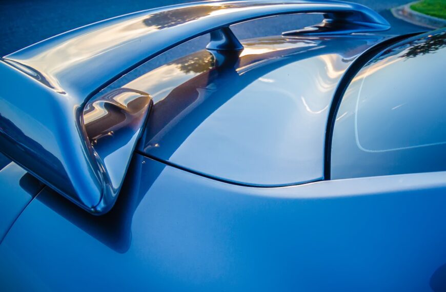 Sposoby na poprawę aerodynamiki samochodu – porady dla kierowców