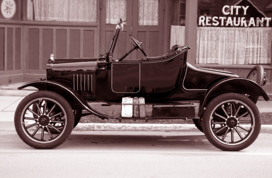 Historia motoryzacji: najważniejsze momenty i kamienie milowe.