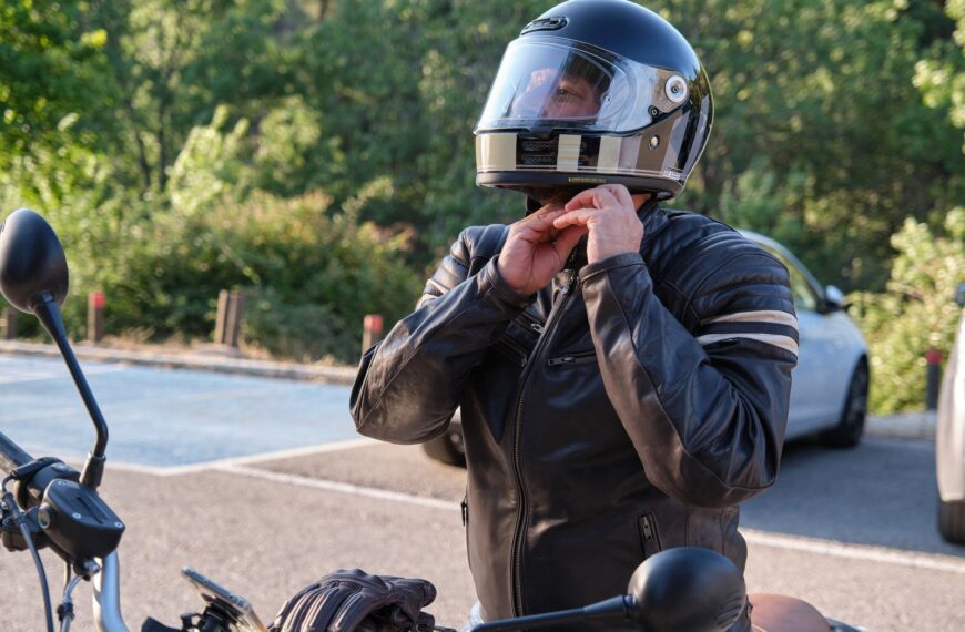 Bezpieczeństwo motocyklistów: nowoczesne technologie ochronne na 2024 rok
